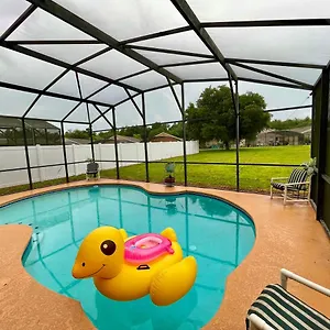 Holiday home Grand 4bd Pool At & Universal, Davenport